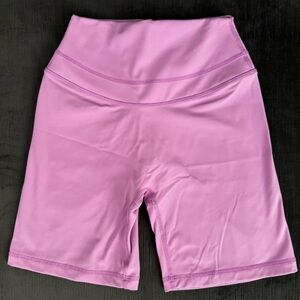 ONER ACTIVE UNIFIED HIGH WAISTED SHORTS IN ORCHID PURPLE SIZE XS
